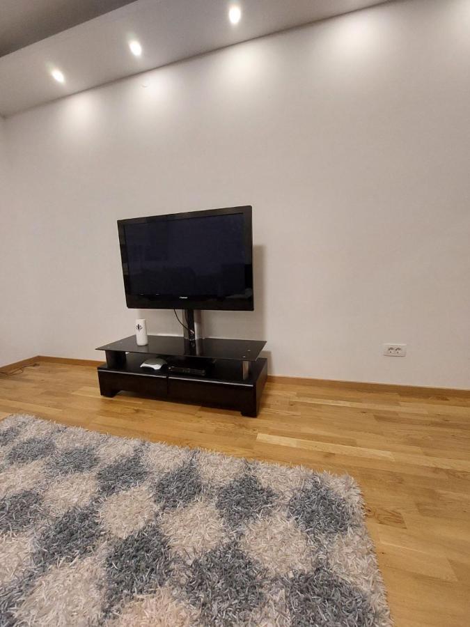 Apartment La Luna - Free Private Parking Sarajevo